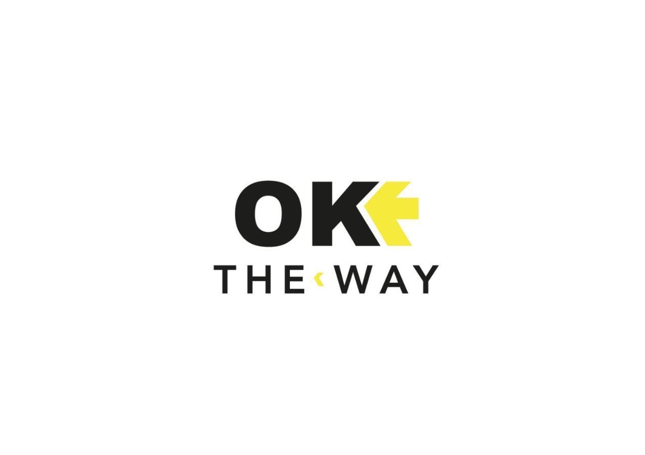 דירות א-קורוניה Oktheway Loft Maestranza מראה חיצוני תמונה